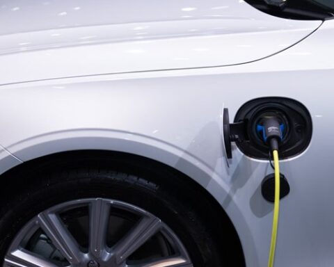 Waar moet je op letten bij het kopen van een auto laadkabel